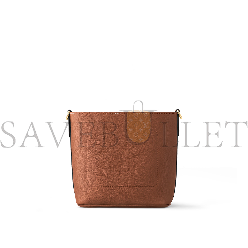 LOUIS VUITTON LOCK AND WALK M24165 (21*20*12cm)